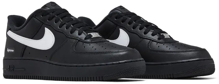 Air Force Supreme “Black-White”