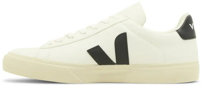 Veja Campo “White Black”